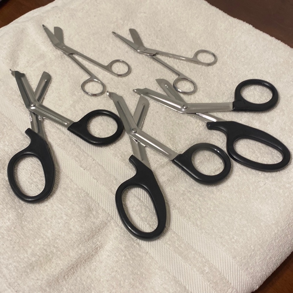 ✂️Medical Scissors bundle of 5